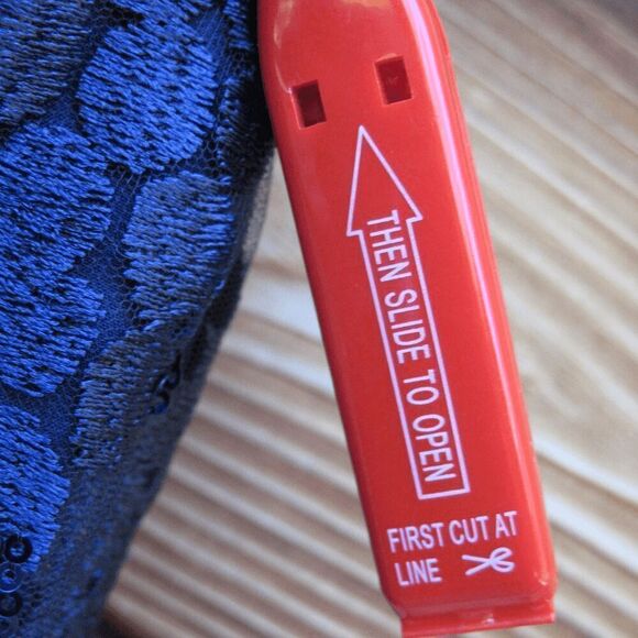 Mac Duggal 12467  Flutter Sleeve Sequin Applique Cocktail Dress Blue 16 - Picture 15 of 15